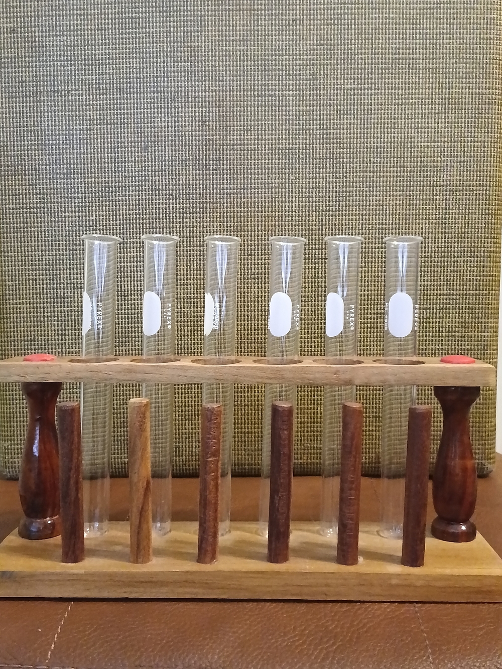 Wooden Test Tube Pyrex Set
